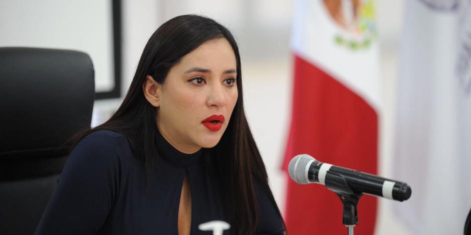 Sandra Cuevas acude a audiencia al Reclusorio Norte