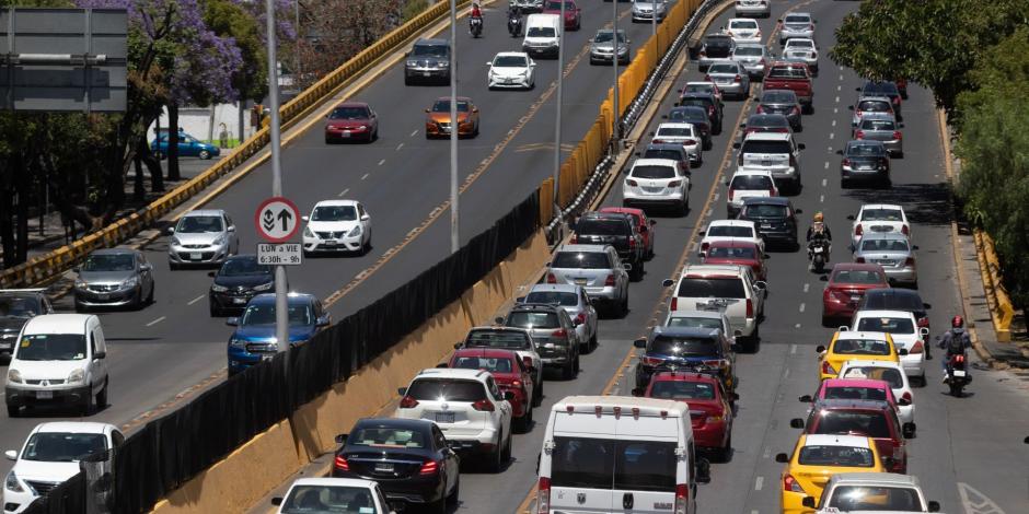 Ayer mejoró la calidad del aire en el Valle de México, pero no así el tránsito, a pesar del doble Hoy no Circula