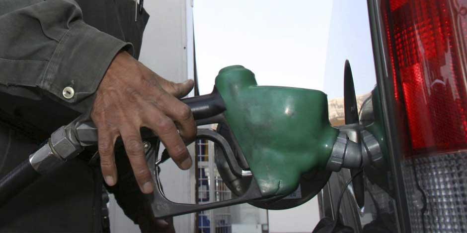 Litro de gasolina se han mantenido alrededor de 22 pesos: SHCP.