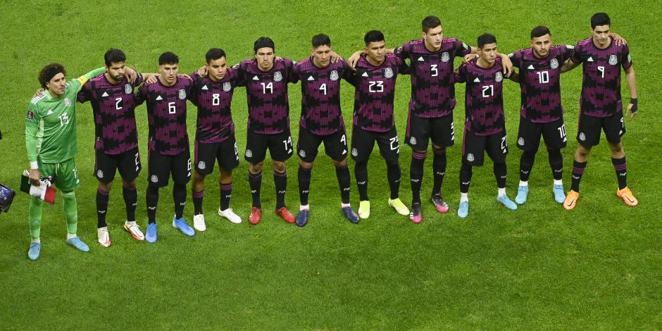 Jugadores de la Selección Mexicana previo a uno de sus partidos eliminatorios hacia Qatar 2022.