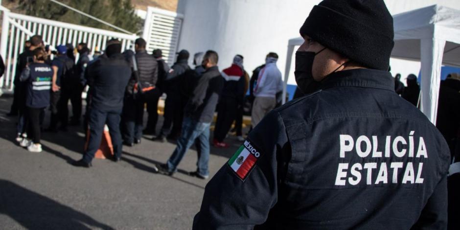 Elementos de la Policía Estatal Preventiva de Zacatecas pararon labores y tomaron la Secretaria de Seguridad Pública luego de ser víctimas de represalias tras manifestarse el pasado 19 de marzo.