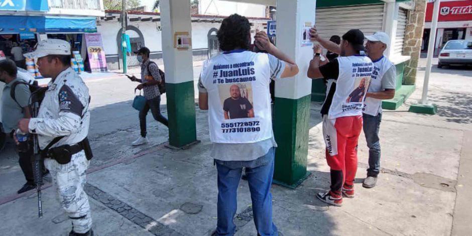 Colectivos y autoridades, en acciones de búsqueda en Morelos, el pasado lunes.