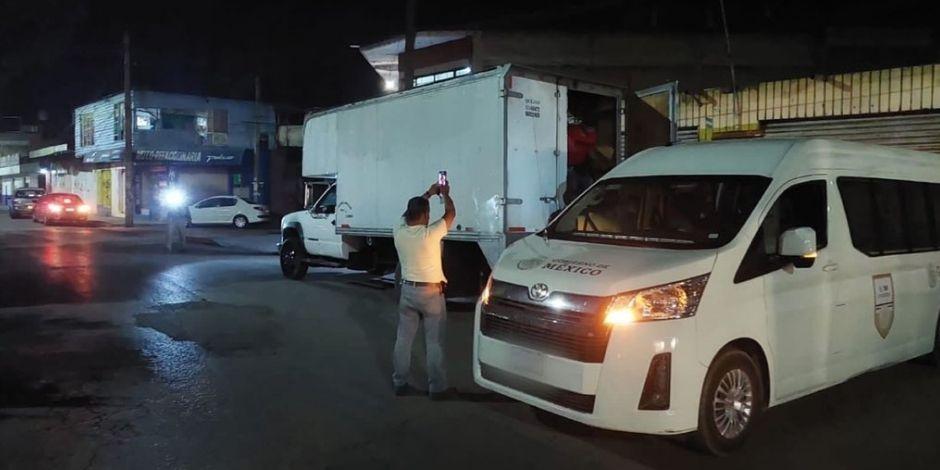 INM encontró en el estado de Oaxaca a 27 migrantes hacinados en una caja de camión