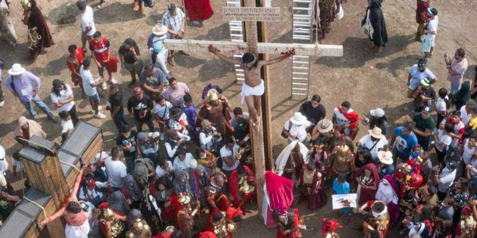 Miles de personas asistieron a la 179 edición de la Representación del Cristo en Iztapalapa