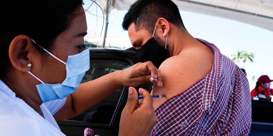 Continúa la vacunación contra COVID-19 en la Ciudad de México