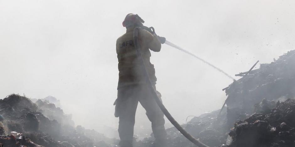 La mañana de este sábado se reportó el incendio de un relleno sanitario en el municipio de Guaymas, en Sonora.