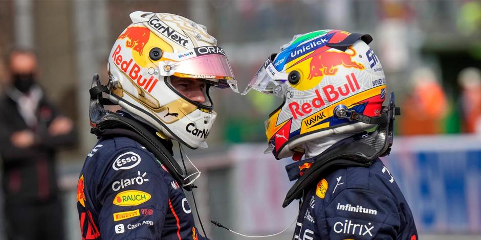 Max Verstappen y Checo Pérez hicieron el 1-2 para Red Bull.