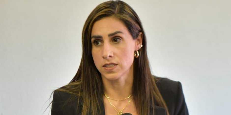 Rita Salinas Ferrari, directora general del Cobach, afirmó que la denuncia presentada es contra quien o quienes resulten responsables de estos actos de corrupción.
