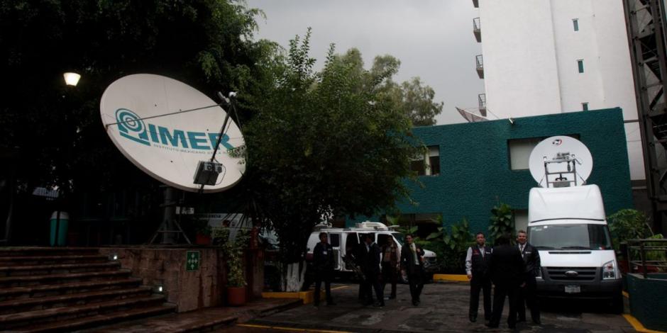 Pasillos del Instituto Mexicano de la Radio (IMER).
