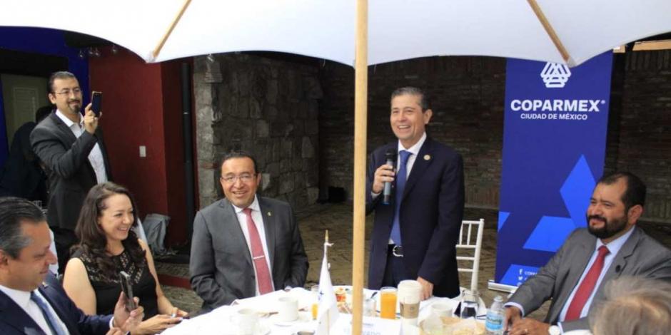 El alcalde Gutiérrez Aguilar sostuvo un encuentro con el presidente de la Coparmex CDMX, Armando Zúñiga Salinas, y miembros de la Confederación.