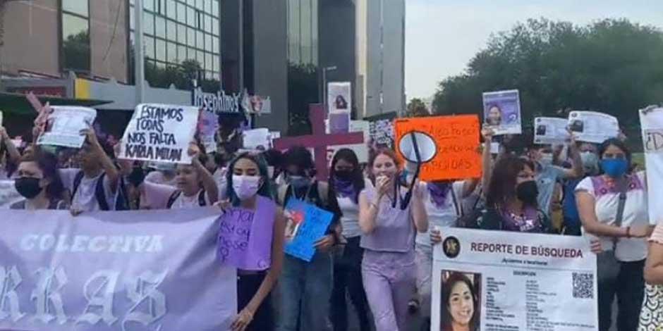 Colectivos protestan contra Feminicidios y desapariciones en Nuevo León