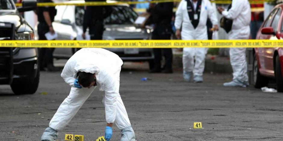 Hallan dos cuerpos embolsados en la capital de Zacatecas