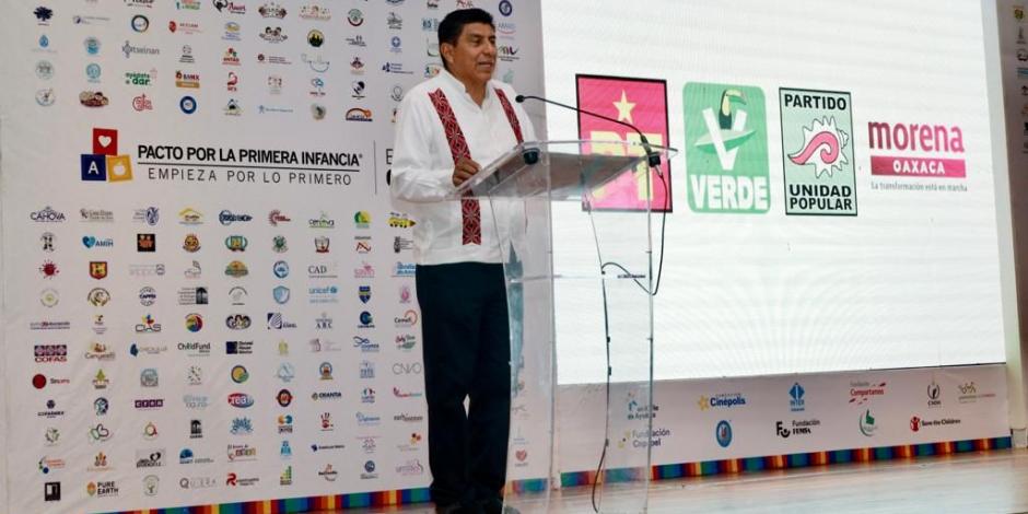 Salomón Jara, candidato de la alianza "Juntos Hacemos Historia en Oaxaca".