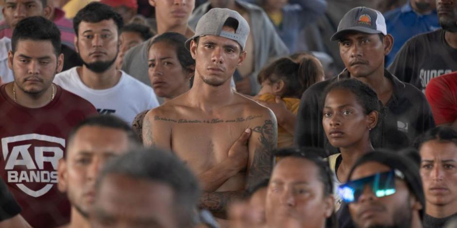 La Comisión Nacional de Derechos Humanos (CNDH) pidió a autoridades de Veracruz emitir medidas cautelares a favor de las personas migrantes que transitan por el estado.