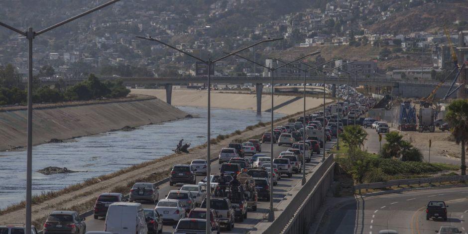 Cruce fronterizo en Tijuana, Baja California.