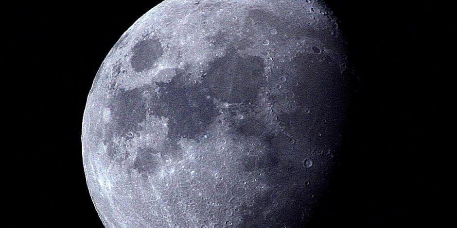 Científicos chinos crearon un mapa geológico de la Luna más detallado.