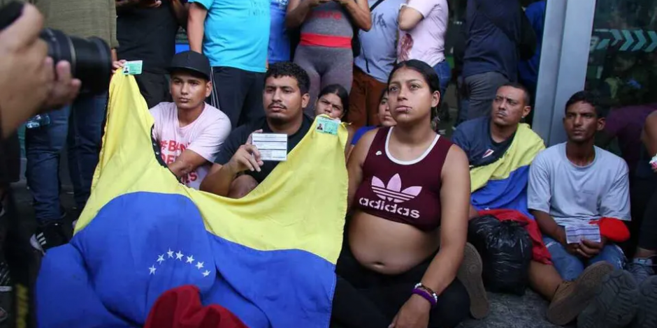 Migrantes protestan en Monterrey