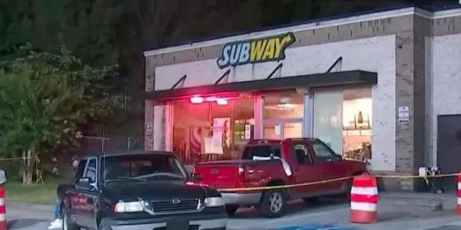 Cliente mata a empleada de Subway por ponerle demasiada mayones a su sándwich.