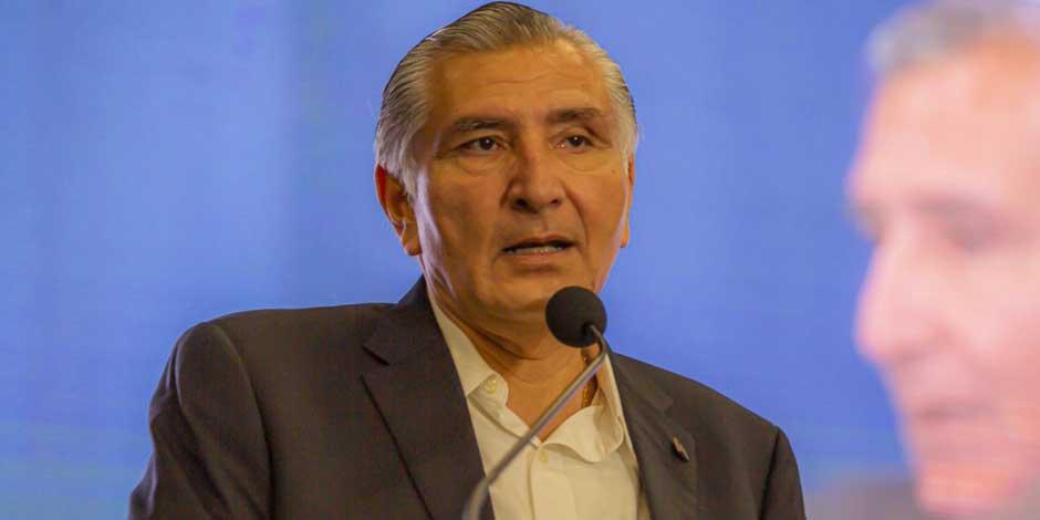 Adán Augusto López denuncia usurpación de funciones en trámite de CURP