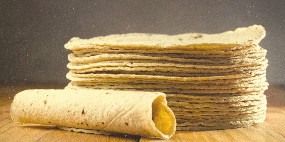 El líder del PRD, Jesús Zambrano indicó que presuntamente el crimen organizado controla el precio de la tortilla.