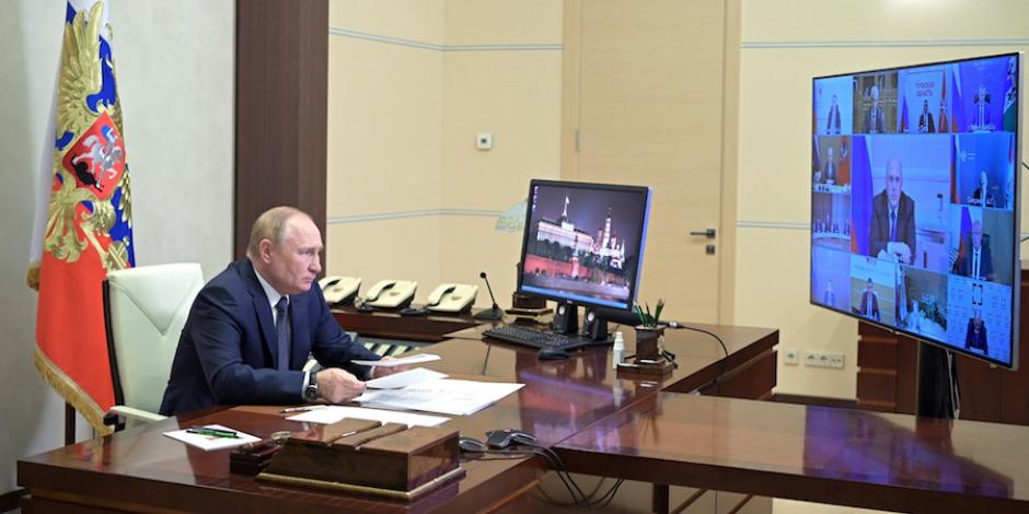 El mandatario ruso preside una reunión del Consejo para el Desarrollo Estratégico y Proyectos Nacionales en una residencia en las afueras de Moscú.
