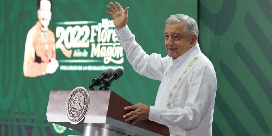 El Presidente Andrés Manuel López Obrador (AMLO) durante su conferencia de prensa matutina de este viernes.