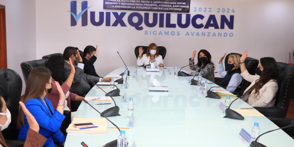 Autoridades de Huixquilucan.