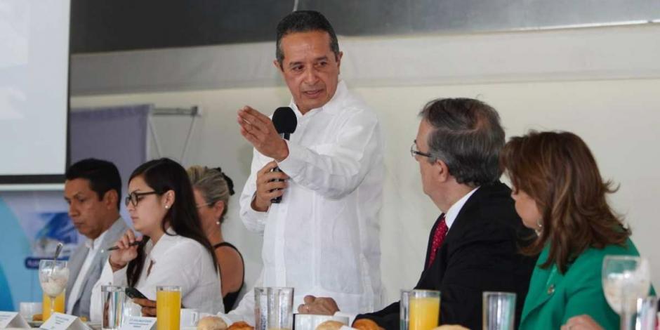 El gobernador Carlos Joaquín destacó que Quintana Roo vive un momento de desarrollo.