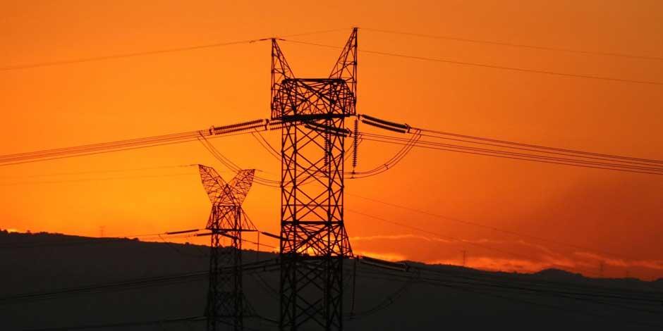 Juez federal concede amparo al Cemda contra la Ley de la Industria Eléctrica