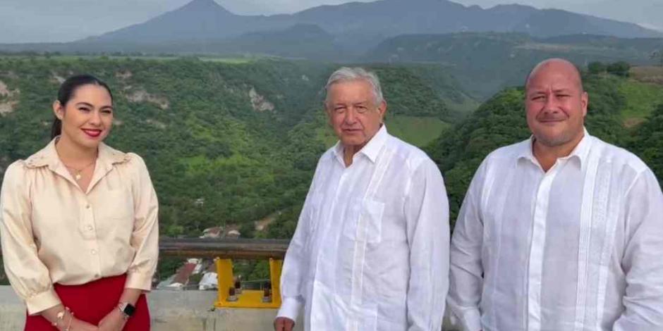 Destaca AMLO acuerdos con ejidatarios para concluir autopista Colima-Guadalajara.