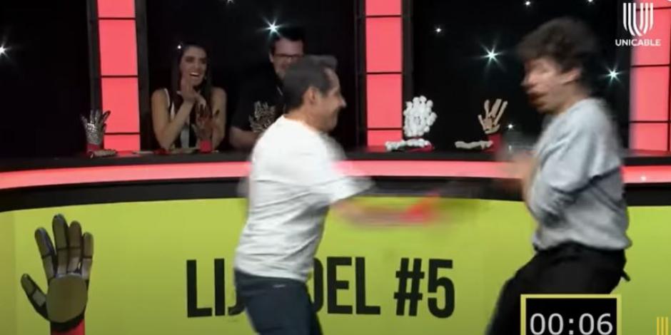 Yordi Rosado le pega a Juanpa en programa y lo hace sangrar: "Tengo miedo" (VIDEO)