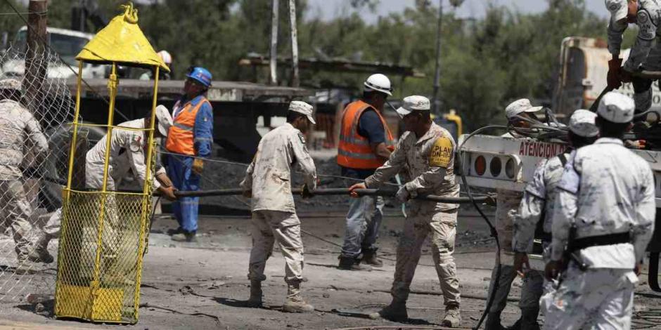 Diez mineros continúan atrapados en el pozo de carbón en Agujita, ubicado en el complejo minero Las Conchas.