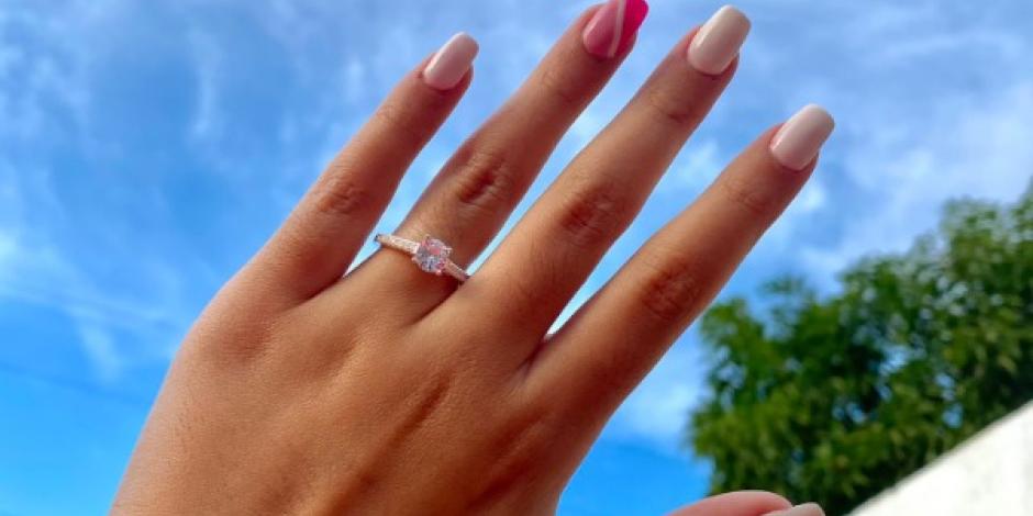 La joyería entregó el anillo de compromiso a Samantha, prometida del joven quien fallceció.