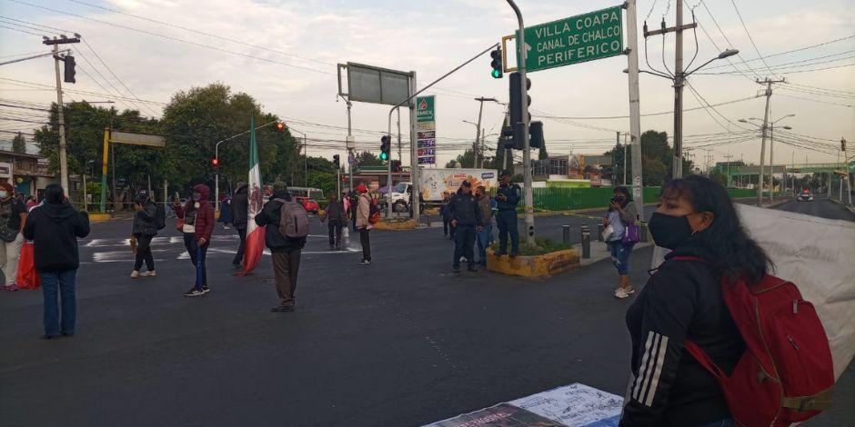 Vecinos de San Gregorio Atlapulco en Xochimilco protestaron por reconversión de panteón.