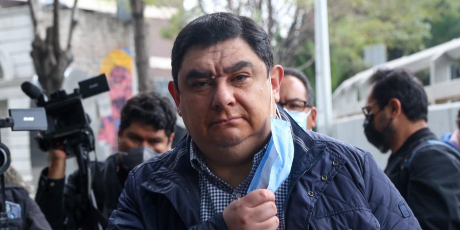 Iñaky Blanco tras comparecer por el caso Ayotzinapa, el 22 de noviembre de 2021.