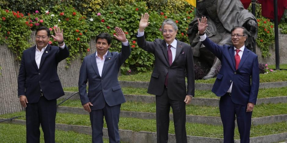 De izq. a der.: Los presidentes Luis Arce (Bolivia), Pedro Castillo (Perú), Guillermo Lasso (Ecuador) y Gustavo Petro (Colombia), ayer, en un encuentro en Lima.