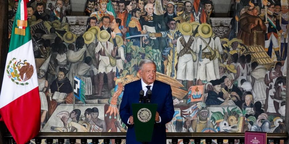 El Presidente López Obrador, ayer, al rendir su 4º Informe de Gobierno en Palacio Nacional.