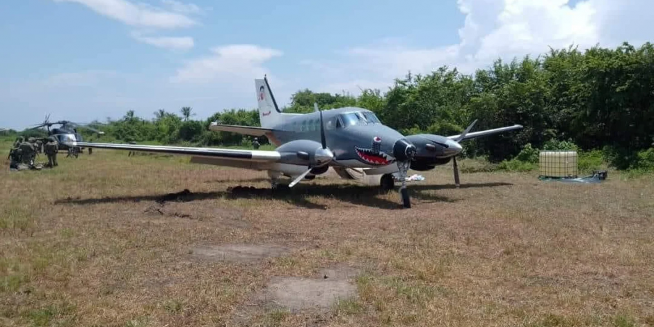 Aeronave con posible cocaína en Chiapas