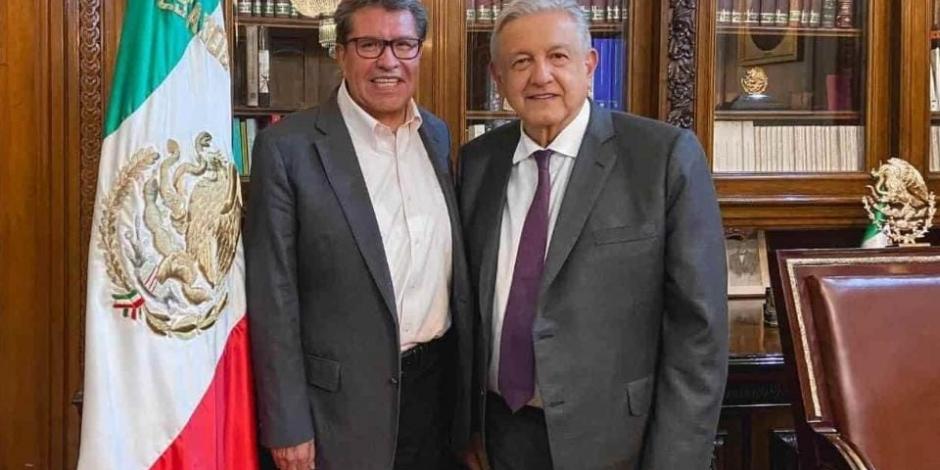 El senador Ricardo Monreal y el Presidente Andrés Manuel López Obrador en Palacio Nacional.