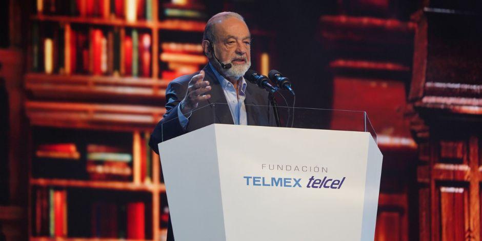 Carlos Slim en el evento de México Siglo XXI, de la Fundación Telmex Telcel.