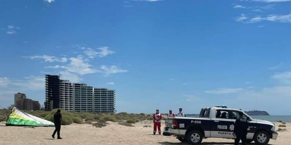 Mueren turista y piloto tras caer de avión ultraligero en Sonora.