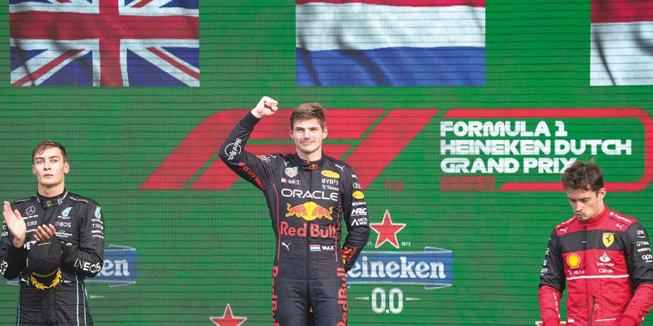 Max celebra su triunfo ante su gente, ayer, en el GP de Países Bajos; el líder del campeonato.