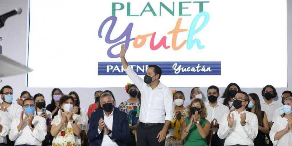 Presenta Mauricio Vila Programa Juventudes Yucatán que busca prevenir adicciones en menores.
