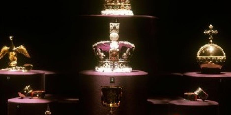 Fortuna incalculable de la reina Isabel II pasará a manos de rey Carlos III y Guillermo, príncipe de Gales; comprende joyas, obras de arte, múltiples residencias y hasta 32 mil cisnes 