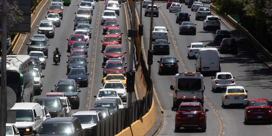 Te decimos qué vehículos no circulan esta semana en la Ciudad de México debido al programa Hoy No Circula.