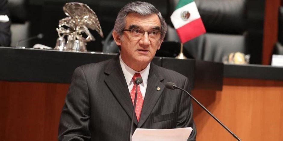 Américo Villarreal anuncia su reincorporación al Senado.