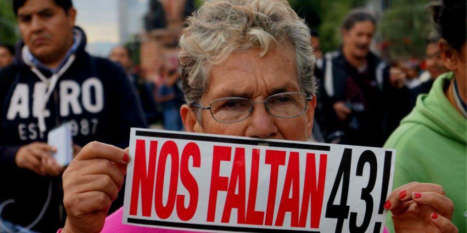 Un error la designación del nuevo fiscal para el caso Ayotzinapa: Organizaciones civiles.