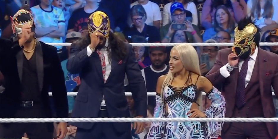 El Hijo del Fantasma debutó en WWE SmackDown acompañado del Legado del Fantasma, que está integrado por Joaquin Wilde, Cruz del Toro y por Zelina Vega.