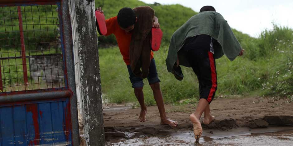 Habilitan refugios en Veracruz por ciclón tropical "Karl"
