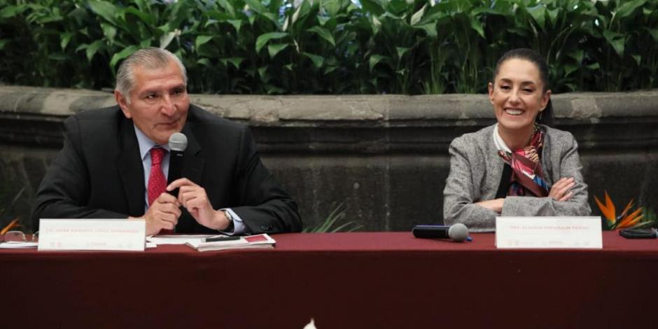 La Jefa de Gobierno de la Ciudad de México, Claudia Sheinbaum, y el secretario de Gobernación, Adán Augusto López, afirmaron que los adversarios se "quedarán con las ganas" de ver un confrontación entre ellos